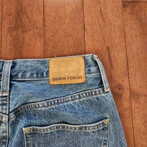 Aritzia Blue Flare & Wide Leg Jeans - Picture 6 of 9